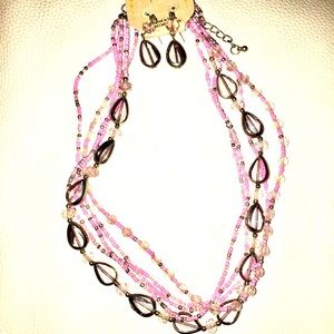 Prizma Quartz earring and necklace set.